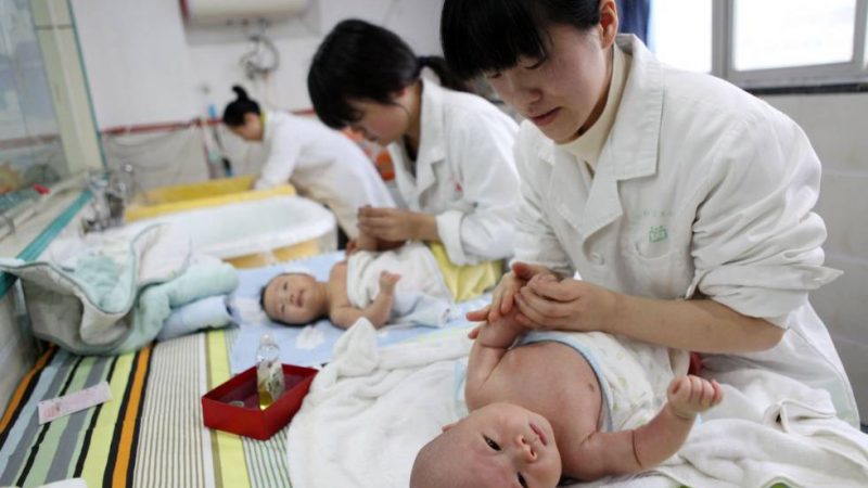 Bajo índice de natalidad en China podría afectar su economía en un futuro